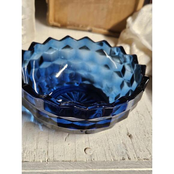 Round Blue Candy Dish With Lid - Picture 8 of 8